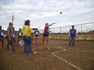 Programa Atleta na Escola na escola Emília Ferreira de Oliveira - Foto 7